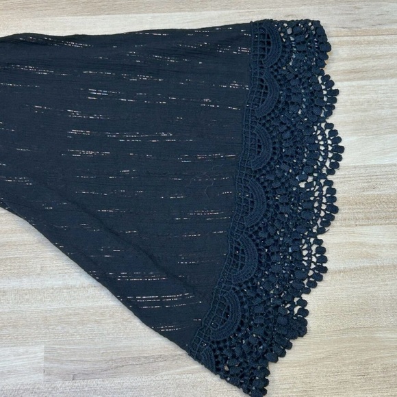 Free People XS Black Crochet Bell Sleeves Rose Gold Metallic Boho Top Buttons - Picture 12 of 15